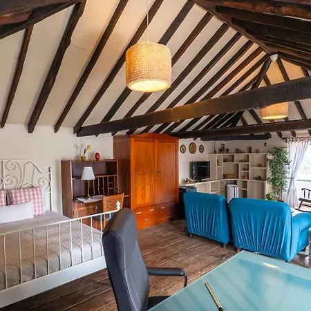 Donde Conchita, Buhardilla Con Bano Compartido, Cerca Del Aeropuerto Norte Homestay La Laguna (Tenerife)