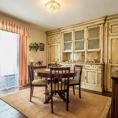 Homestay Donde Conchita, Buhardilla Con Bano Compartido, Cerca Del Aeropuerto Norte La Laguna (Tenerife)