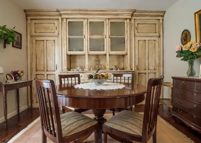 Donde Conchita, Buhardilla Con Bano Compartido, Cerca Del Aeropuerto Norte ホームステイ